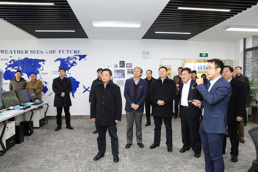 https://webs.nuist.edu.cn/_upload/article/images/fd/ec/abbbf4fc40f898d1527eec2e3523/8323495c-ff54-474b-b78d-3ad1397ac70c.jpg